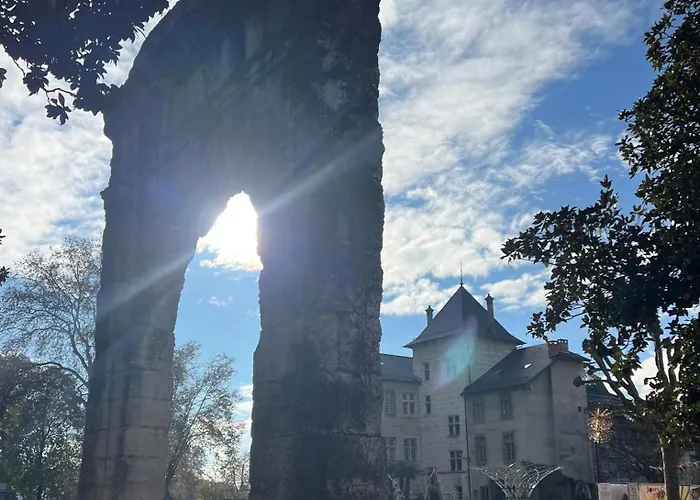 T2 Hyper Centre 3 Etoiles Rue Des Bains *