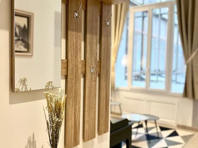 T2 Hyper Centre 3 Etoiles Rue Des Bains *