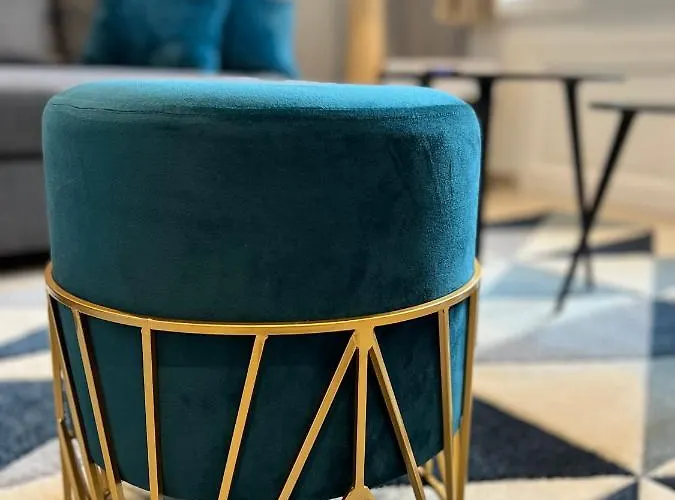 T2 Hyper Centre 3 Etoiles Rue Des Bains Daire Aix-les-Bains